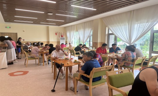 2024年8月10日，养老公司“亲亲邻里食堂”盛大开业_副本.jpg