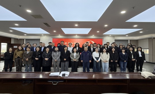 2024年10月18日，集团党委联合长发担保党支部参加了由朝阳区党群服务中心开展的“传承革命精神 赓续红色血脉”公益党课_副本.jpg