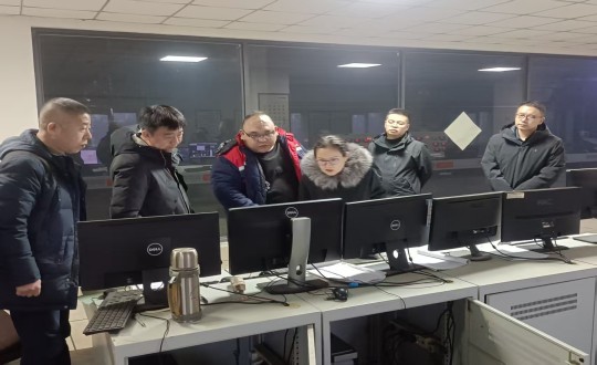 3.沈阳市生态环境局组织专家组赴沈阳商园供热分公司开展帮扶与核查工作_副本.jpg 3.沈阳市生态环境局组织专家组赴沈阳商园供热分公司开展帮扶与核查工作_副本.jpg