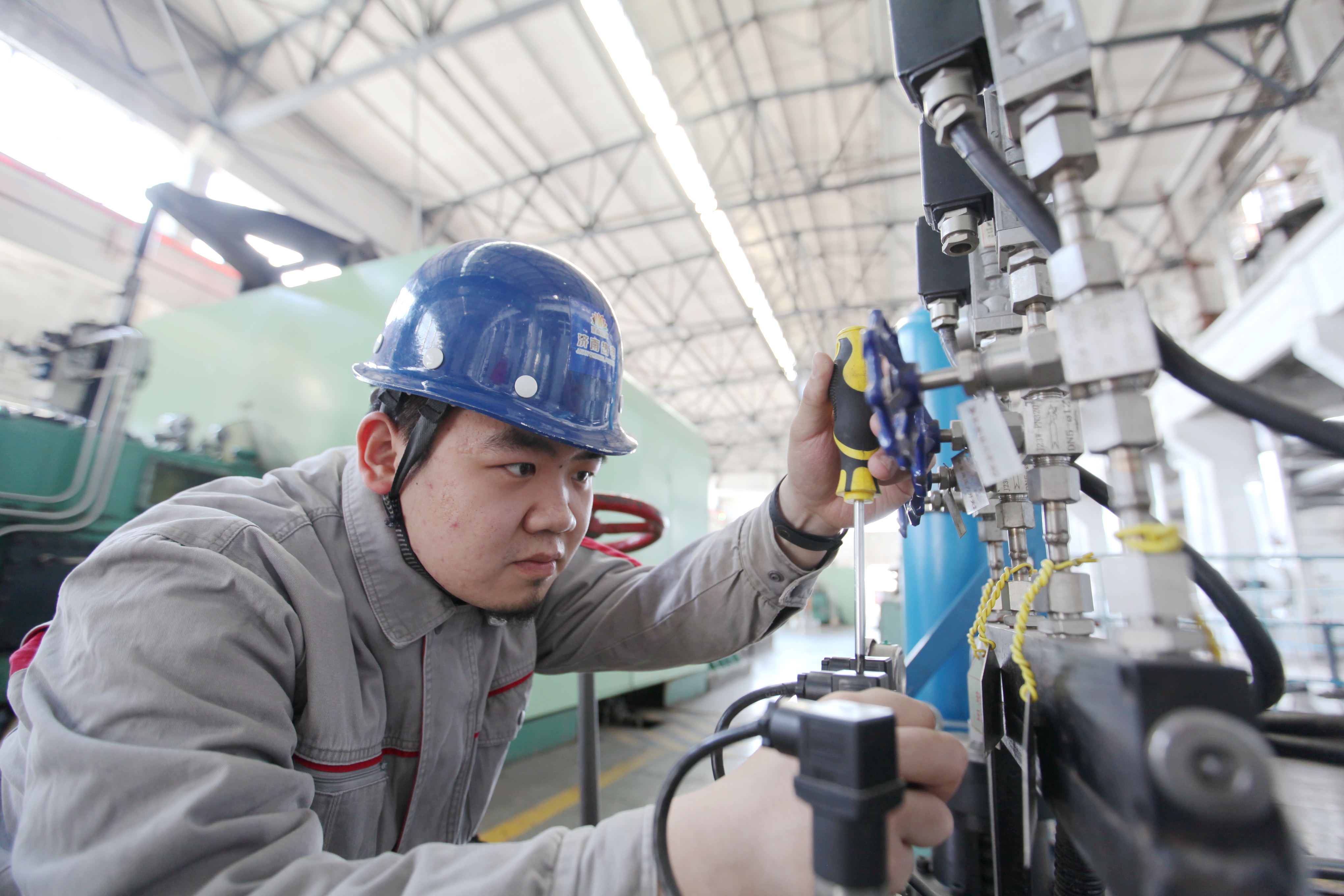 ÒÚÍòÏÈÉúMR¡¤(Öйú)¹Ù·½ÍøÕ¾