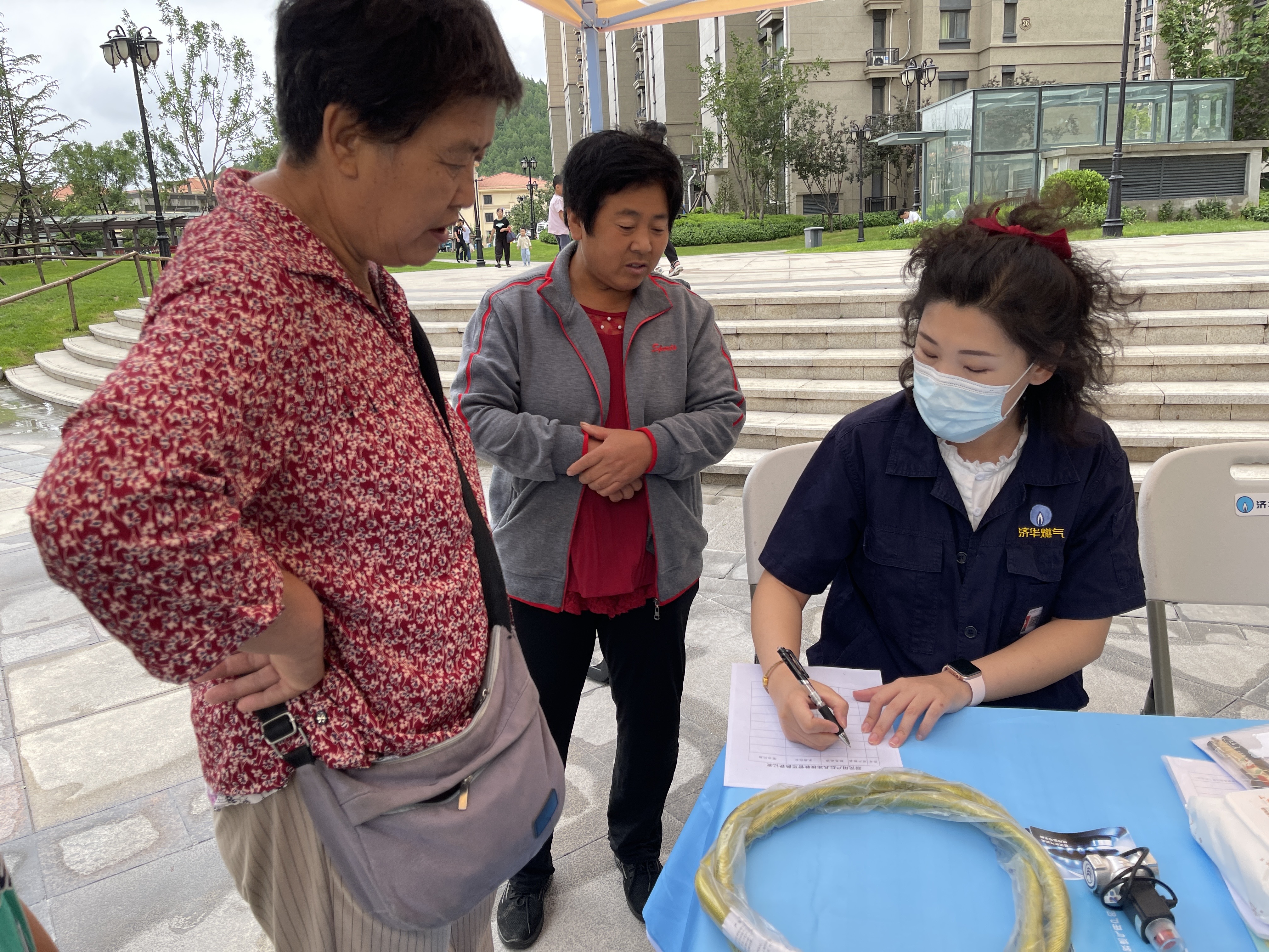 ÒÚÍòÏÈÉúMR¡¤(Öйú)¹Ù·½ÍøÕ¾